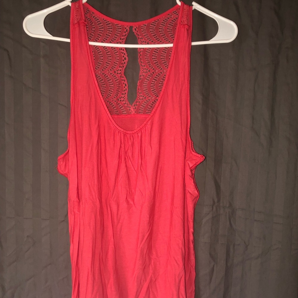 Lace detailed tank
